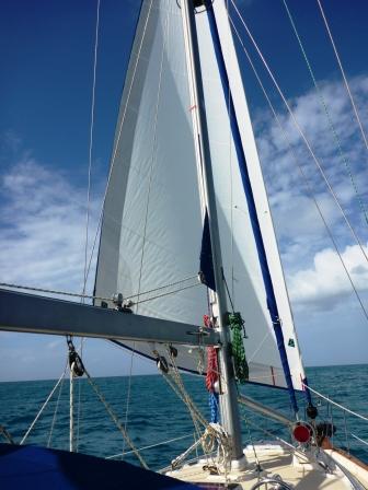 Sailing under reefed headsail only