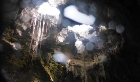 Inside Thunderball Grotto 2