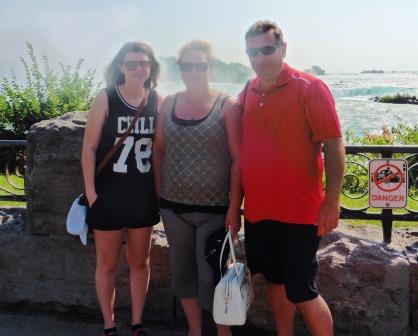 In front of the Horseshoe Falls 2